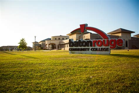 Baton Rouge Community College offering 3 free training .